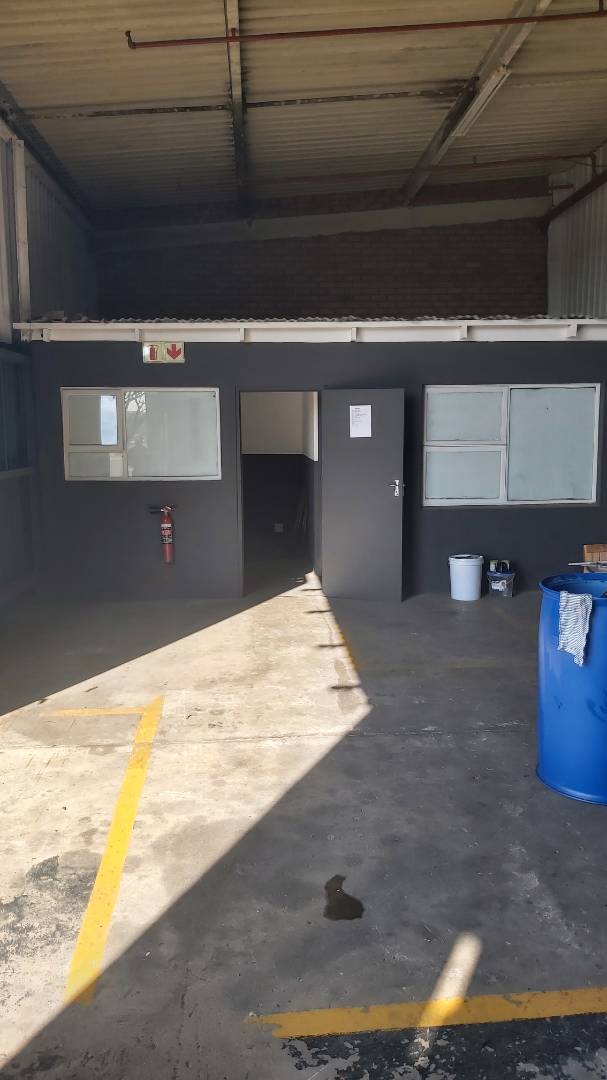 Commercial Property for Sale in Wilsonia Eastern Cape